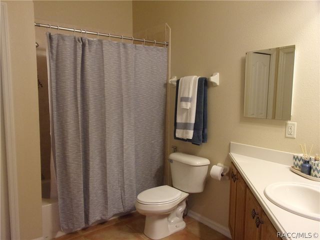 877 W Silver Meadow Loop, Hernando, FL 34442