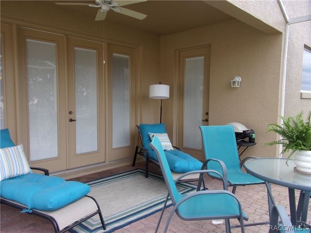 877 W Silver Meadow Loop, Hernando, FL 34442