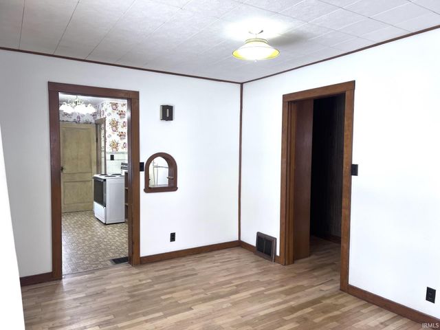 1405 S 12th Street, Goshen, IN 46526