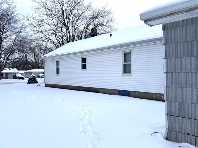 1405 S 12th Street, Goshen, IN 46526