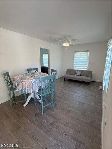 2426 Stella ST, Fort Myers, FL 33901