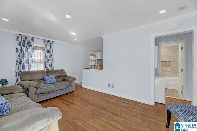 305 61ST STREET S, Birmingham, AL 35212