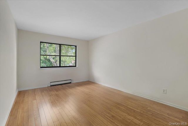 555 Central Park Avenue 348, Scarsdale, NY 10583