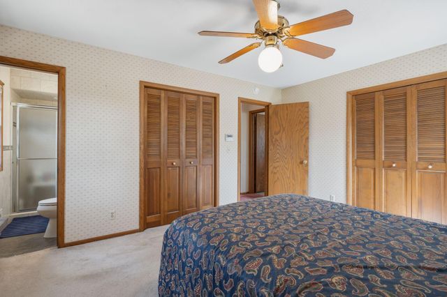 9512 Toledo Avenue S, Bloomington, MN 55437