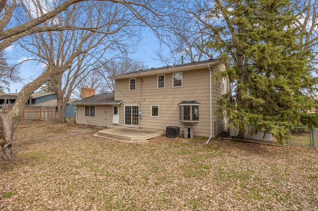 9512 Toledo Avenue S, Bloomington, MN 55437