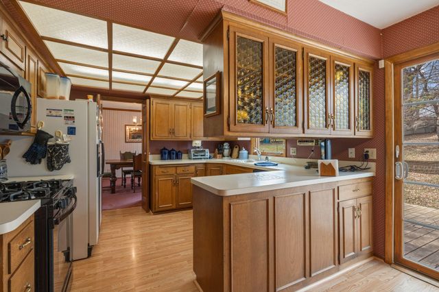 9512 Toledo Avenue S, Bloomington, MN 55437