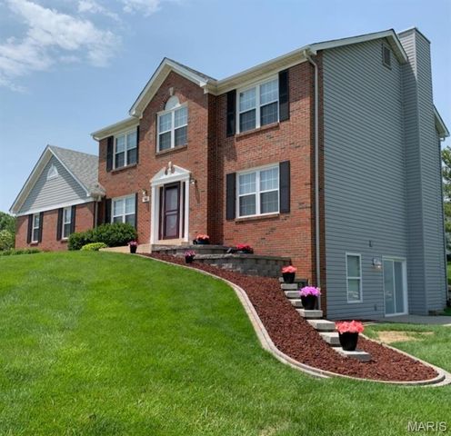 603 Royal Pine Court, Lake St Louis, MO 63367