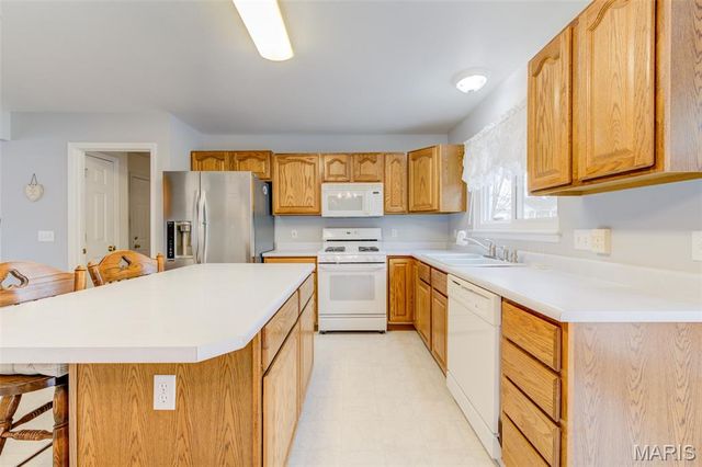 603 Royal Pine Court, Lake St Louis, MO 63367