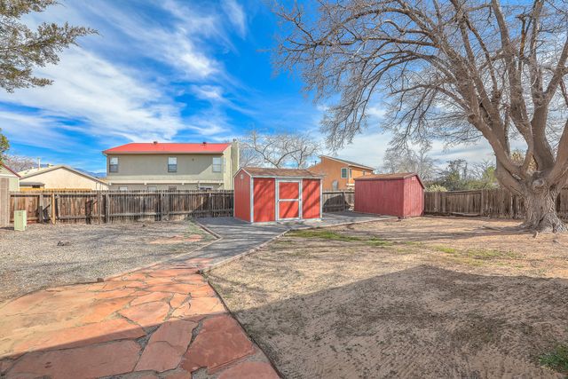 6220 Vista Montano Street NW, Albuquerque, NM 87120