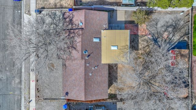 6220 Vista Montano Street NW, Albuquerque, NM 87120