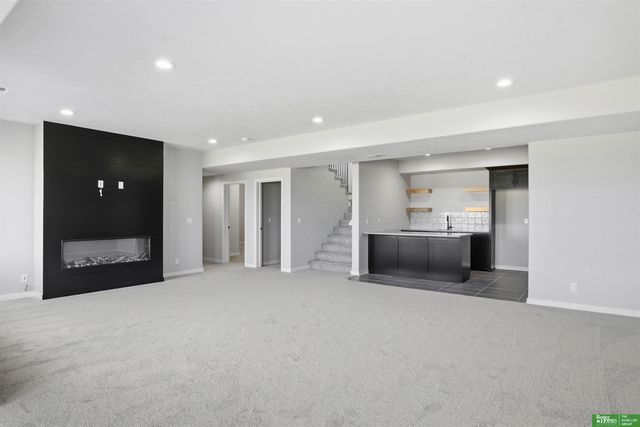 10703 S 220th Street, Gretna, NE 68028