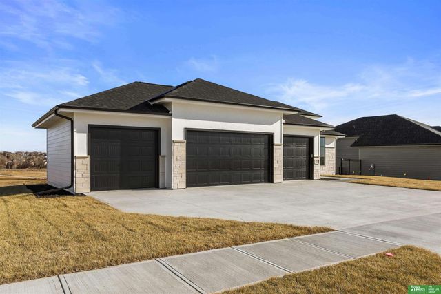 10703 S 220th Street, Gretna, NE 68028