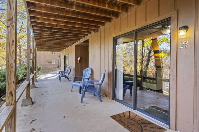 207 Bar M Lane 23, Branson West, MO 65737