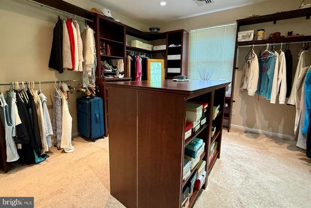 312 SW LAKESHORE DR, Millville, NJ 08332