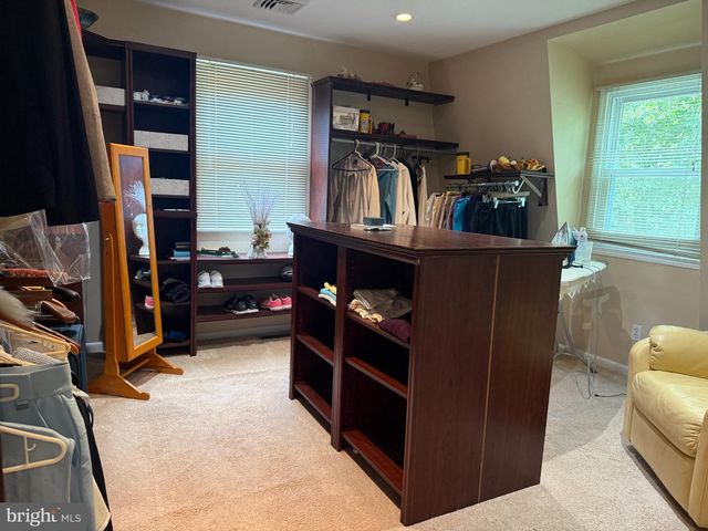 312 SW LAKESHORE DR, Millville, NJ 08332