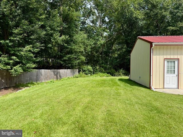 312 SW LAKESHORE DR, Millville, NJ 08332