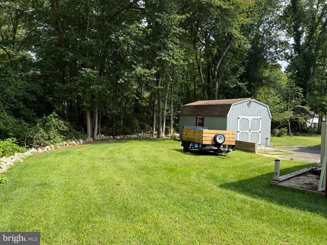 312 SW LAKESHORE DR, Millville, NJ 08332
