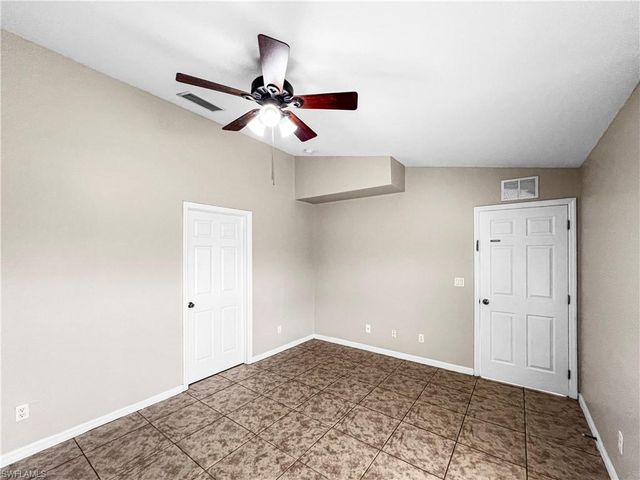 2130 NE 8th PL, Cape Coral, FL 33909