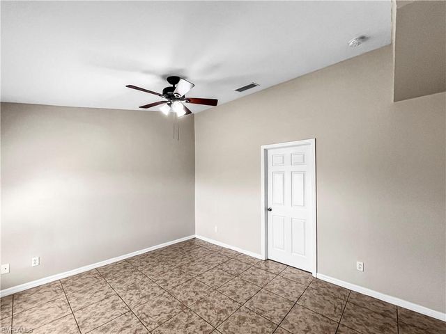 2130 NE 8th PL, Cape Coral, FL 33909