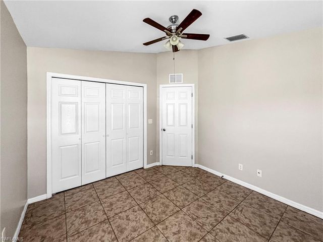 2130 NE 8th PL, Cape Coral, FL 33909