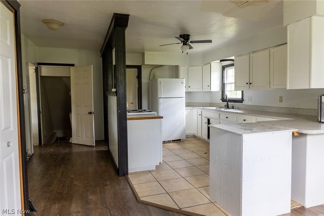 3979 State Route 534, Southington, OH 44470