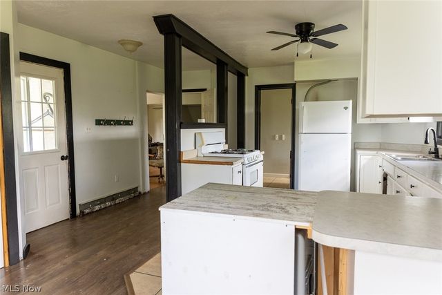 3979 State Route 534, Southington, OH 44470