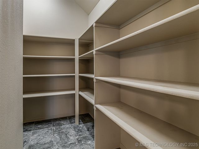 2601 W Albuquerque Street, Broken Arrow, OK 74011