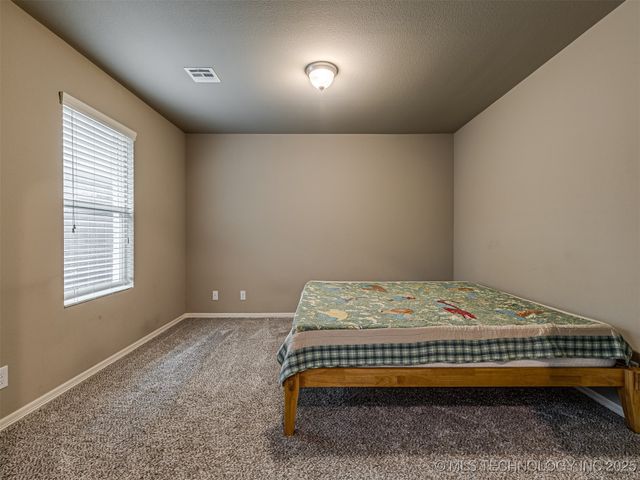 2601 W Albuquerque Street, Broken Arrow, OK 74011