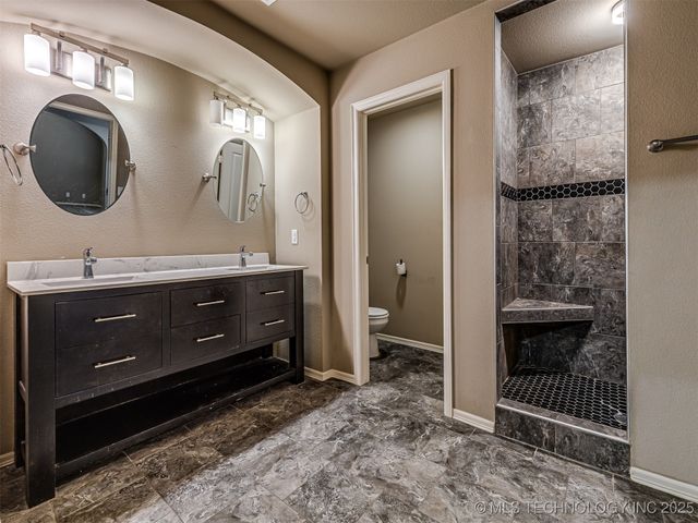 2601 W Albuquerque Street, Broken Arrow, OK 74011