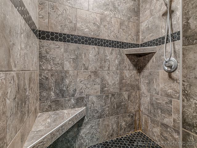 2601 W Albuquerque Street, Broken Arrow, OK 74011