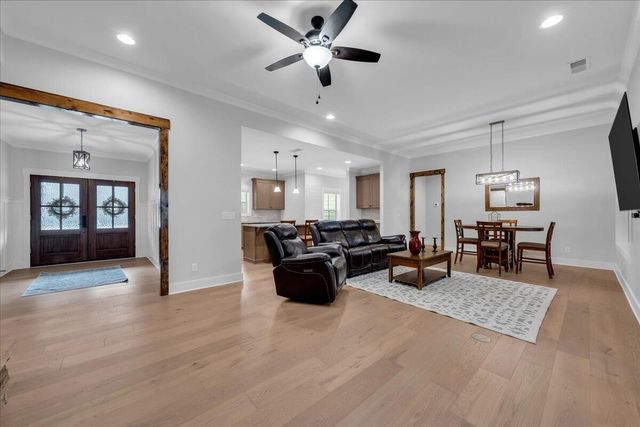 3590 Crockett Pointe # Pointe # JF-307, Jasper, TN 37347