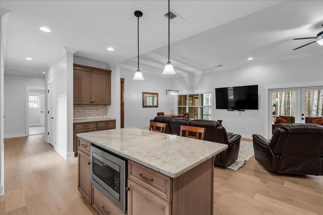 3590 Crockett Pointe # Pointe # JF-307, Jasper, TN 37347