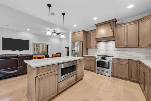 3590 Crockett Pointe # Pointe # JF-307, Jasper, TN 37347