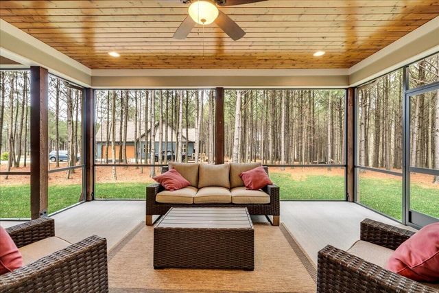 3590 Crockett Pointe # Pointe # JF-307, Jasper, TN 37347