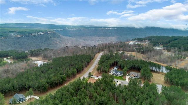 3590 Crockett Pointe # Pointe # JF-307, Jasper, TN 37347