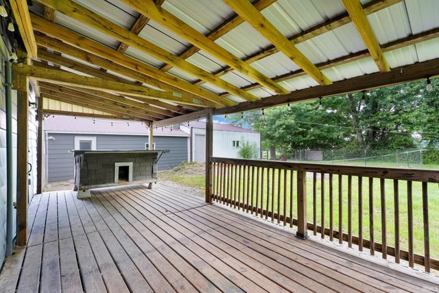 6571 S Wine Street, Owensburg, IN 47453