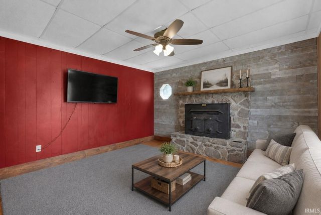 6571 S Wine Street, Owensburg, IN 47453