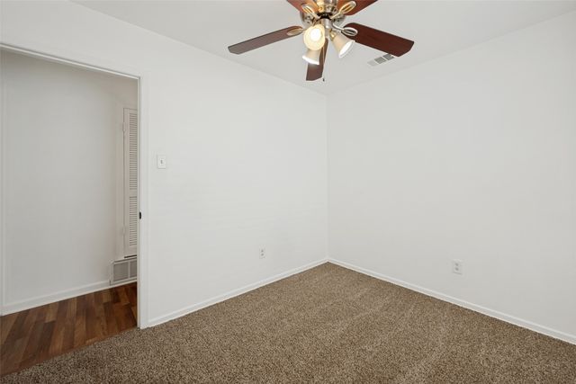 2209 Hackberry Drive, Arlington, TX 76013