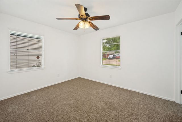 2209 Hackberry Drive, Arlington, TX 76013