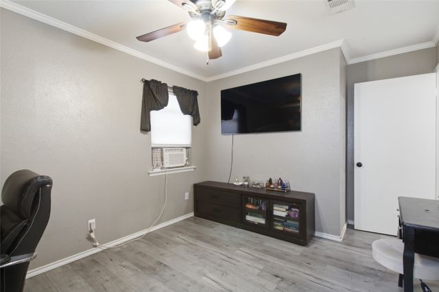 1010 Denton Drive, Euless, TX 76039