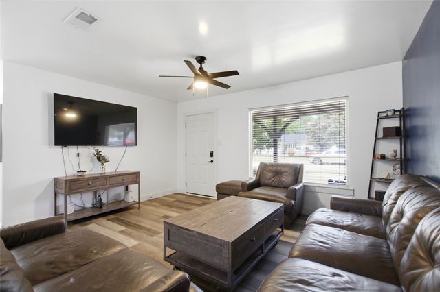 1010 Denton Drive, Euless, TX 76039