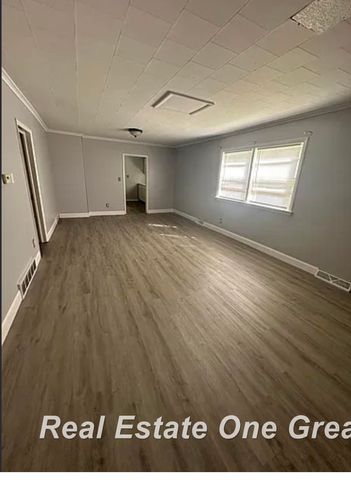 2134 N Charles Street, Saginaw, MI 48602