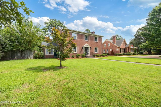 1300 Fairfax Avenue, Elizabeth City, NC 27909
