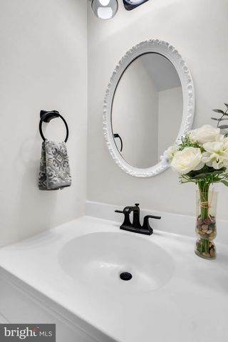 26 TIMBER ROCK RD, Gaithersburg, MD 20878