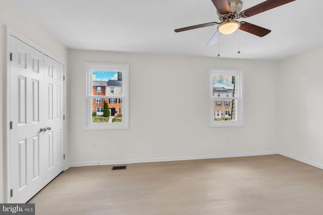 26 TIMBER ROCK RD, Gaithersburg, MD 20878