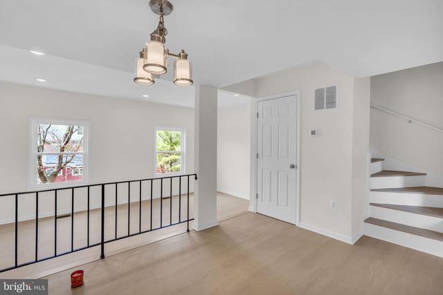 26 TIMBER ROCK RD, Gaithersburg, MD 20878