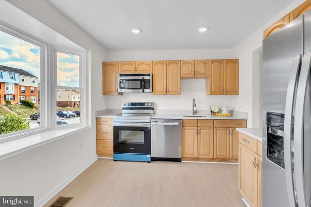 26 TIMBER ROCK RD, Gaithersburg, MD 20878