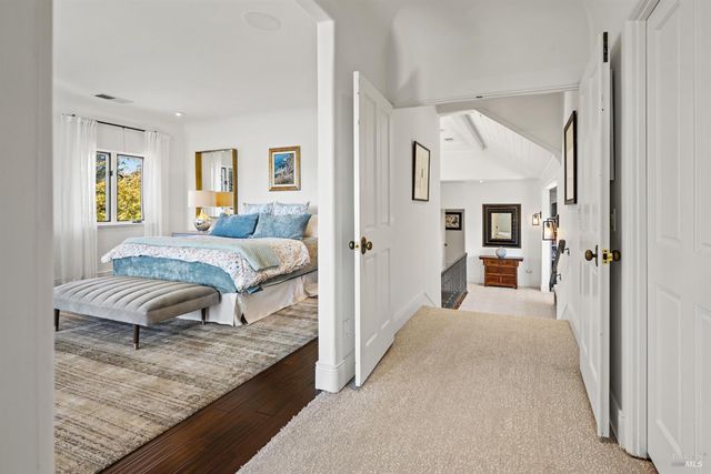 4395 Pine Flat Rd, Healdsburg, CA 95448