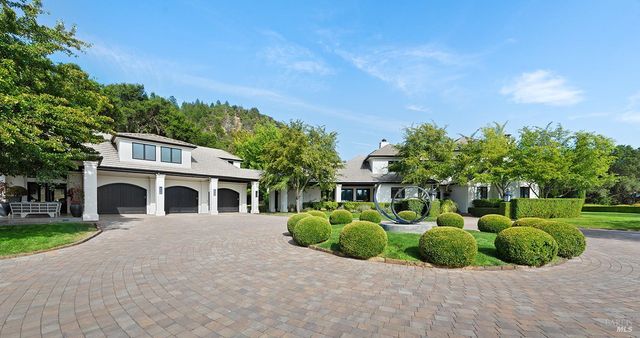 4395 Pine Flat Rd, Healdsburg, CA 95448