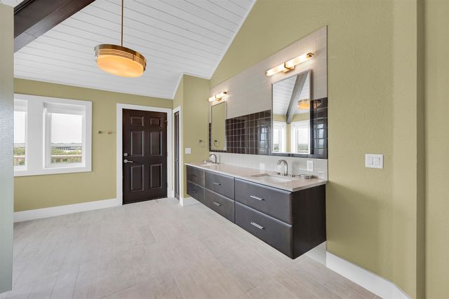9353 Old A1A, St Augustine, FL 32080